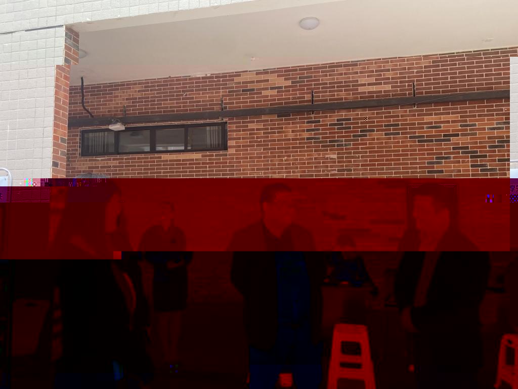 21E02